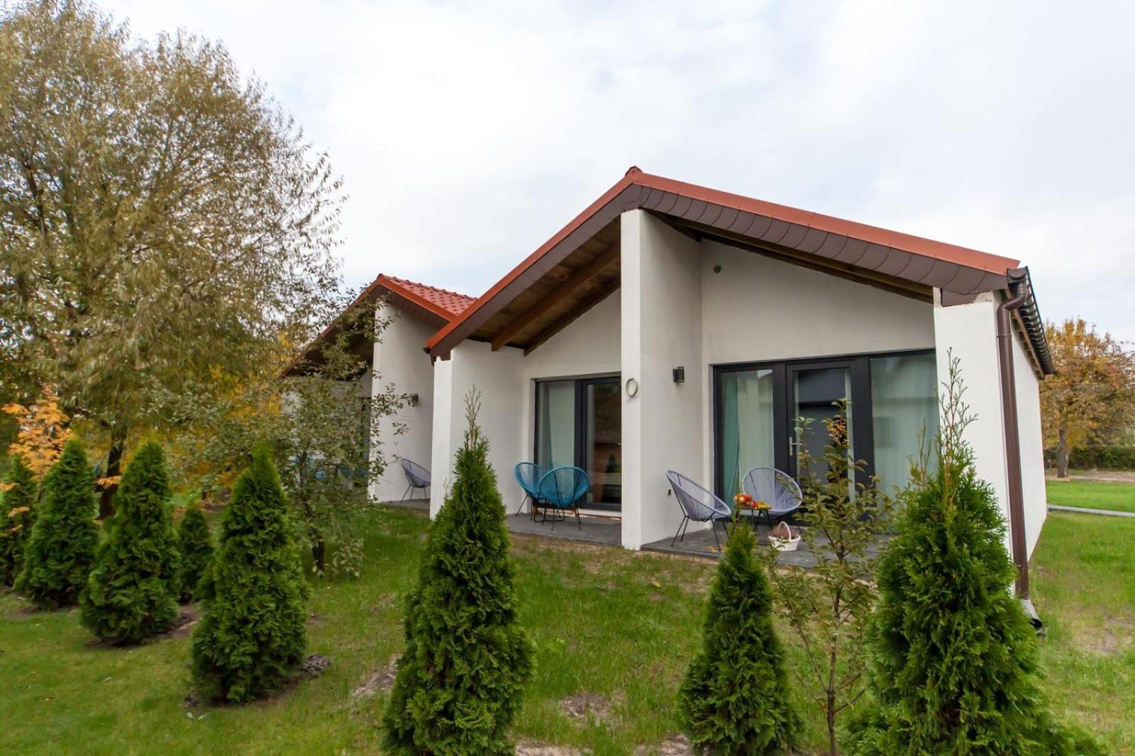 Villa Sadova Park Ślesin Esterno foto